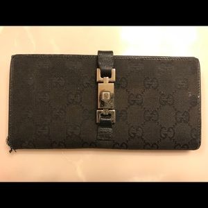 Authentic Gucci wallet